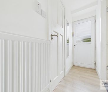 2 bedroom semi-detached house to rent - Photo 3