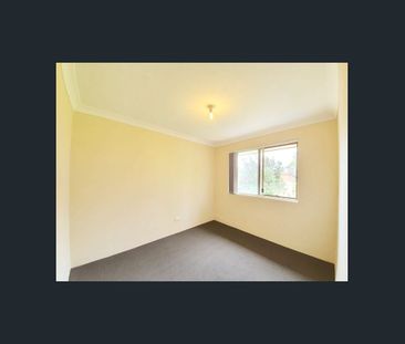 Convenience Plus! - Photo 6