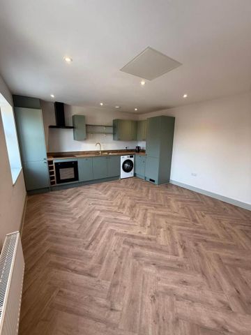 2 bedroom apartment to rent - Photo 5