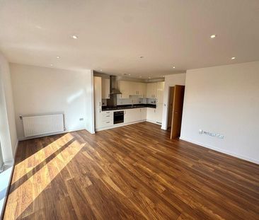 3 bedroom apartment to rent - Photo 5