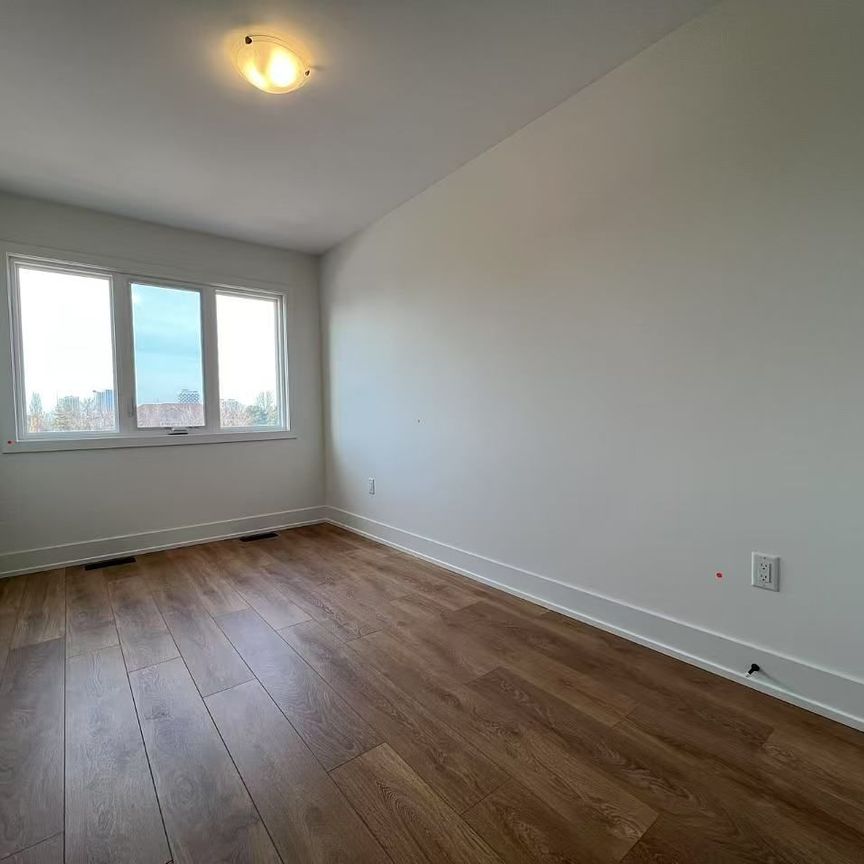 For Lease - 3044 Robert Lamb Boulevard, Oakville, Ontario - Photo 1