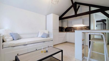 "LE GÉNÉRAL" - Location Appartement tours : 26.4 m2 - Photo 2