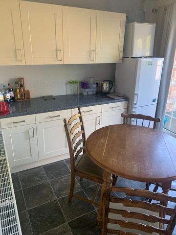 13 Rosebery Street - 48 Week Contract - All Bedrooms UpstairsLoughborough - Photo 3