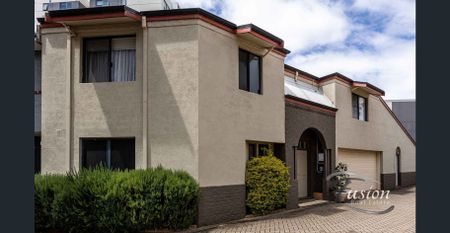 Location And Convenience For The Busy Lifestyle - Photo 5