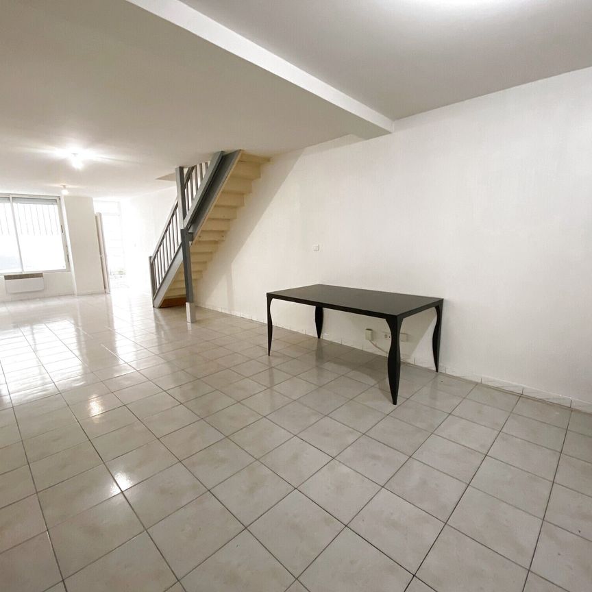 Location Maison 3 pièces 71m² BORDEAUX 33000 - Photo 1