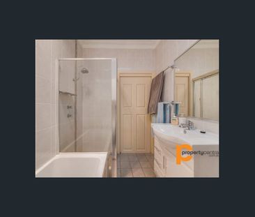 Neatly Presented 3 Bedroom Family Home - Photo 5