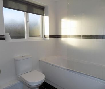 Leighton Avenue, Loughborough - Photo 1