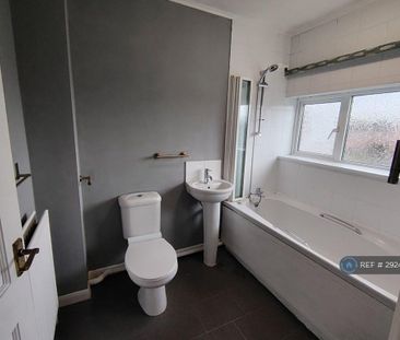 3 bedroom terraced house to rent - Photo 6