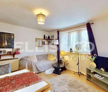 Chartwell Close, Greenford, UB6 - Photo 1