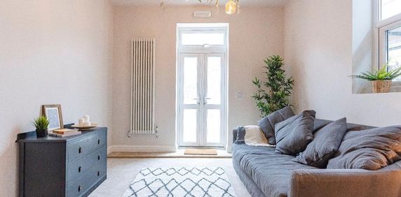 1 bedroom in a house share to rent - Photo 2