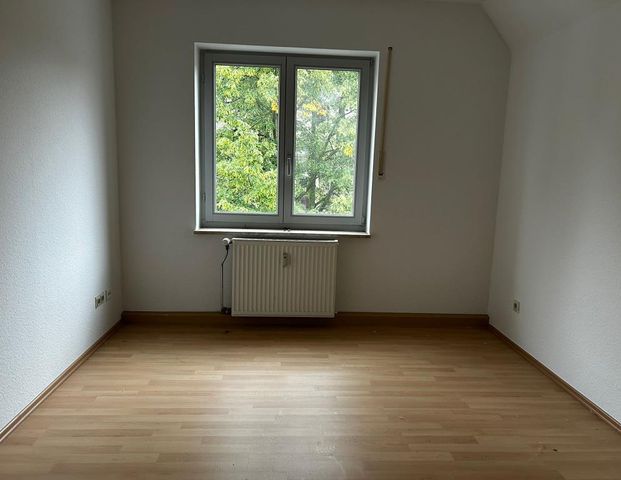 3 Zimmer Wohnnung ab sofort verfügbar -WBS erforderlich- - Photo 1