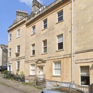 1 bedroom property to rent in Bath - Photo 1