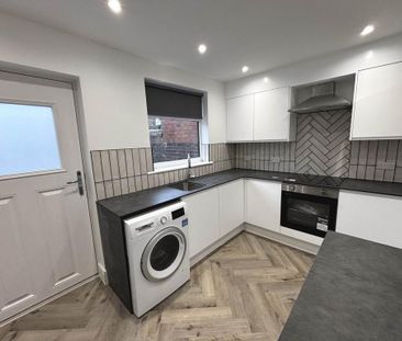 1 bedroom in a house share to rent - Photo 6