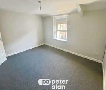 Fforchaman Road, Cwmaman, Aberdare - Photo 1