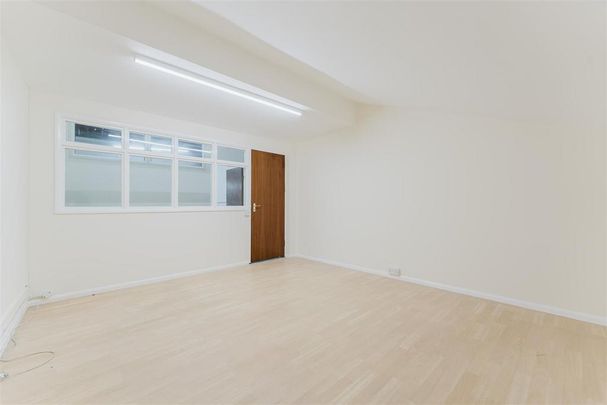 Property to rent - Photo 1