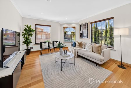 A Hidden Gem in the Prestigious St Andrews Estate - Photo 3