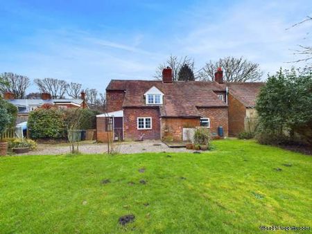 4 bedroom property to rent in Watlington - Photo 3