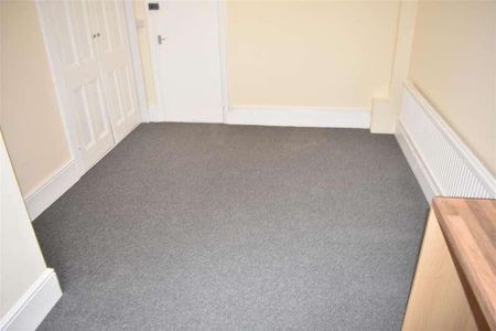 Edinburgh Road, Portsmouth, PO1 - Photo 3