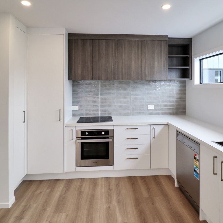 Townhouse Living - Photo 1