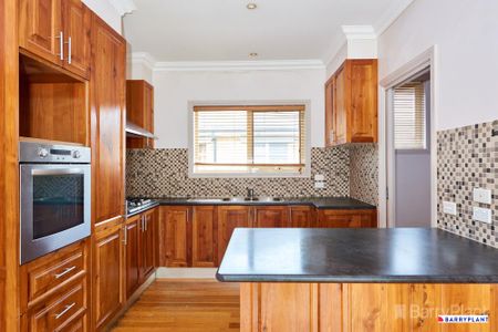 3 BEDROOM UNIT!!! - Photo 4