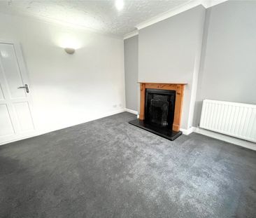 Little Hallam Lane, Ilkeston, Derbyshire, DE7 - Photo 2