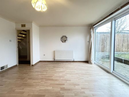 3 Bedroom House To Let - Photo 4