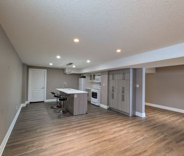 For Lease - 747 REDTAIL Court, London North, Ontario - Photo 4