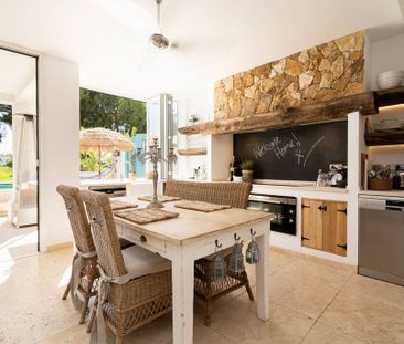 Luxury Townhouse for rent in San Pedro de Alcántara, Spain - Photo 4