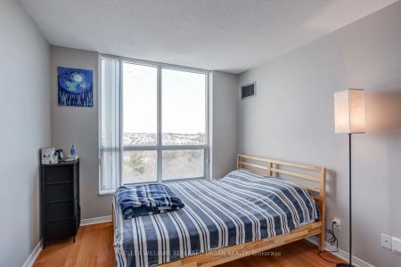 2585 Erin Centre Boulevard #PH7 - Photo 5