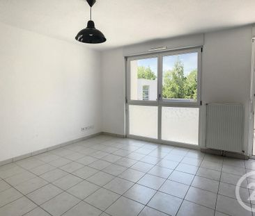 Location Appartement 2 pièces 43m² TROYES 10000 - Photo 3