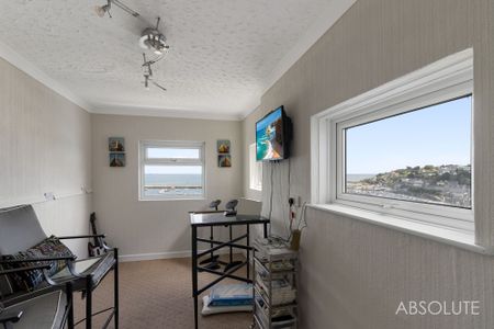 6 bed end of terrace house to rent in North Furzeham Road, Brixham, TQ5 - Photo 4