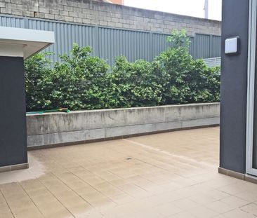 Stylish apartment in heart of Parramatta - Photo 6