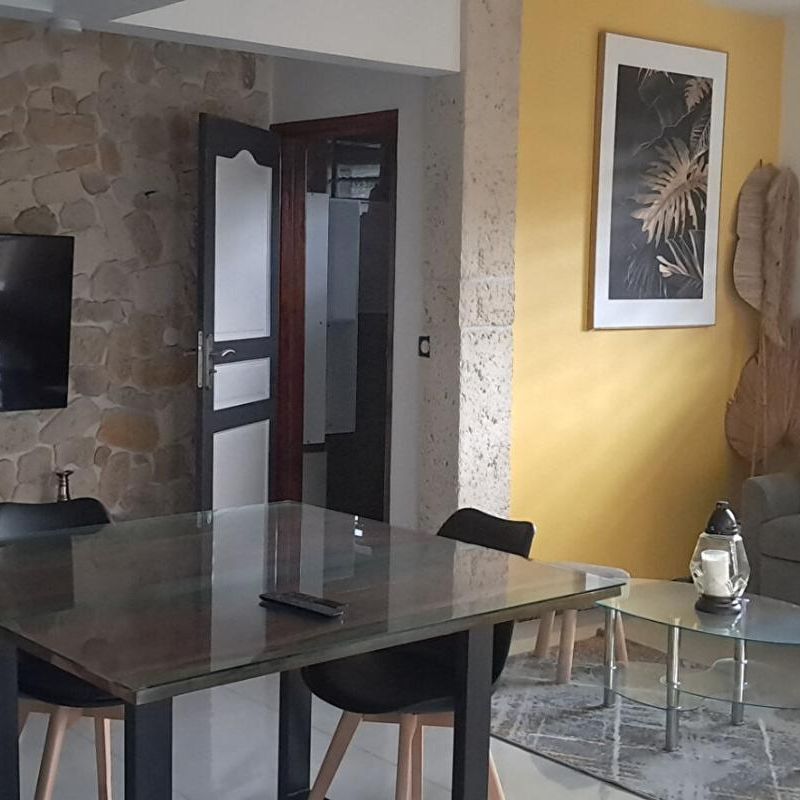 Appartement T4 meublé de standing ? 3 chambres ? 1650 / mois - Photo 1