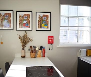 Studio to rent - Photo 1