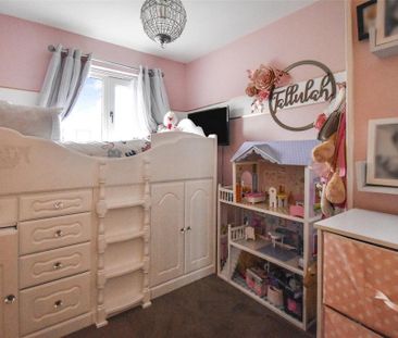 3 bedroom semi-detached house to rent - Photo 4