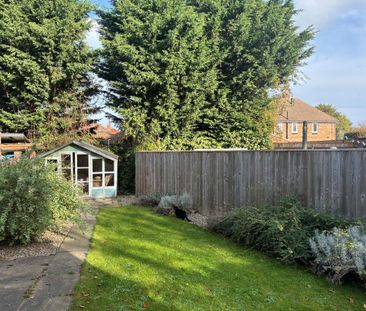 3 bedroom semi-detached house to rent - Photo 1