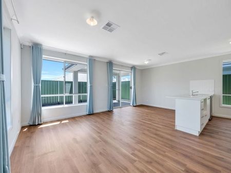 1 Plover Lane, Encounter Bay SA 5211 - House For Rent | Domain - Photo 2