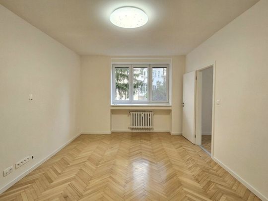 Pronájem bytu 2+1 75 m² - Photo 1