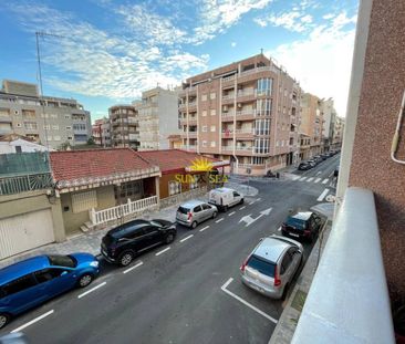 2 BEDROOM APARTMENT - TORREVIEJA - Photo 5