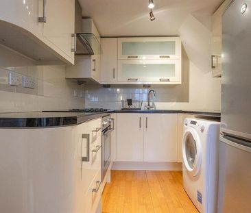 2 bedroom apartment to rent - Photo 6