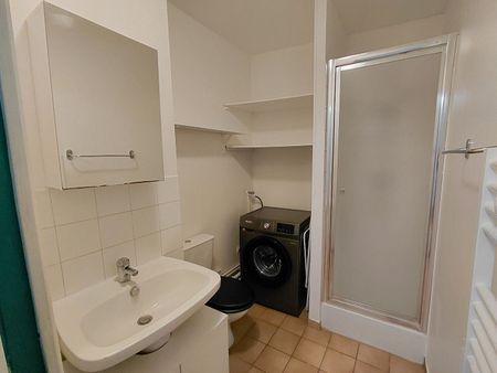 Location Appartement 2 pièces 32m² - Photo 3