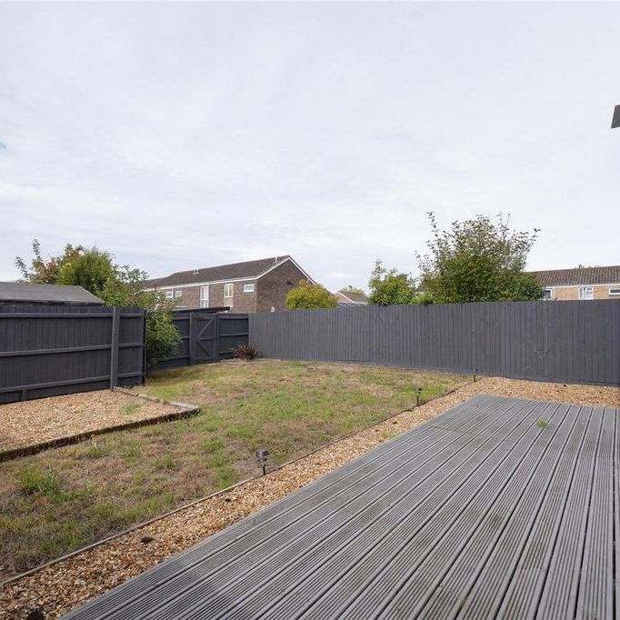 3 bedroom terraced house to rent - Photo 1
