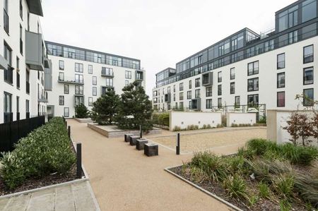 Beautiful modern apartments available in the sort after Bath Riverside development. Offering you everything you could want and more. Onsite residents gym and lo - Photo 3