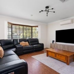 4x1 Family Home With Pool! - Photo 1