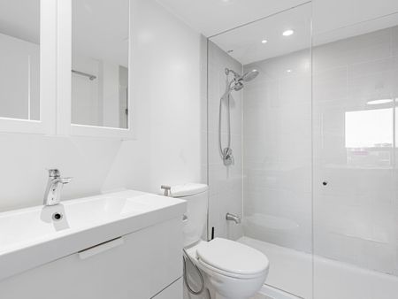 For Lease - 77 Maitland Place Unit# 902, Toronto, Ontario - Photo 5