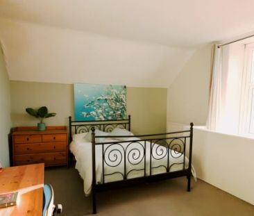 3 Bed 1 Bath - Photo 4