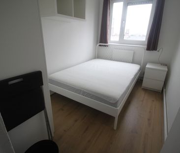 Room in a Shared Flat, Langdon House, E14 - Photo 1