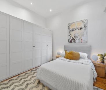 Charming Inner-City Retreat - Photo 6