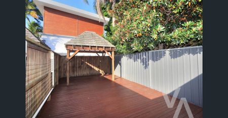 Your Next Move. - Photo 5