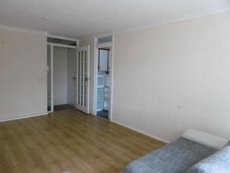 2 bedroom duplex to rent - Photo 3
